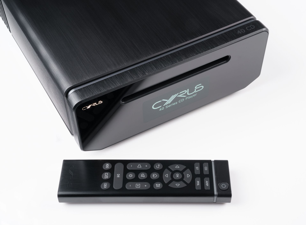 Cyrus 40 CD+Remote 3Qrt CloseUp Cyrus-Display-large.webp